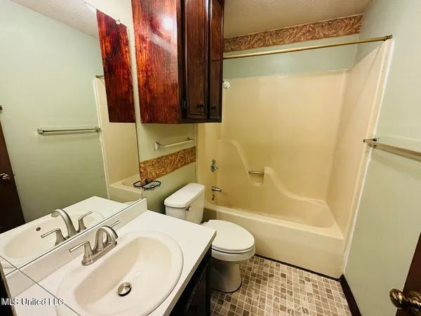 $68,000 | 248 Kimbrough Drive, Jackson, MS 39204