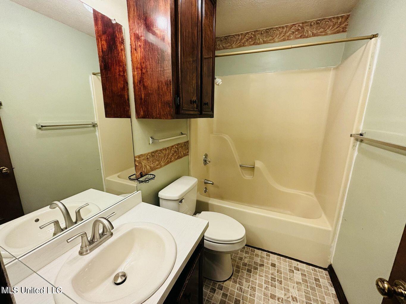 248 Kimbrough Drive Jackson, MS 39204 - Photo 8 of 15 8