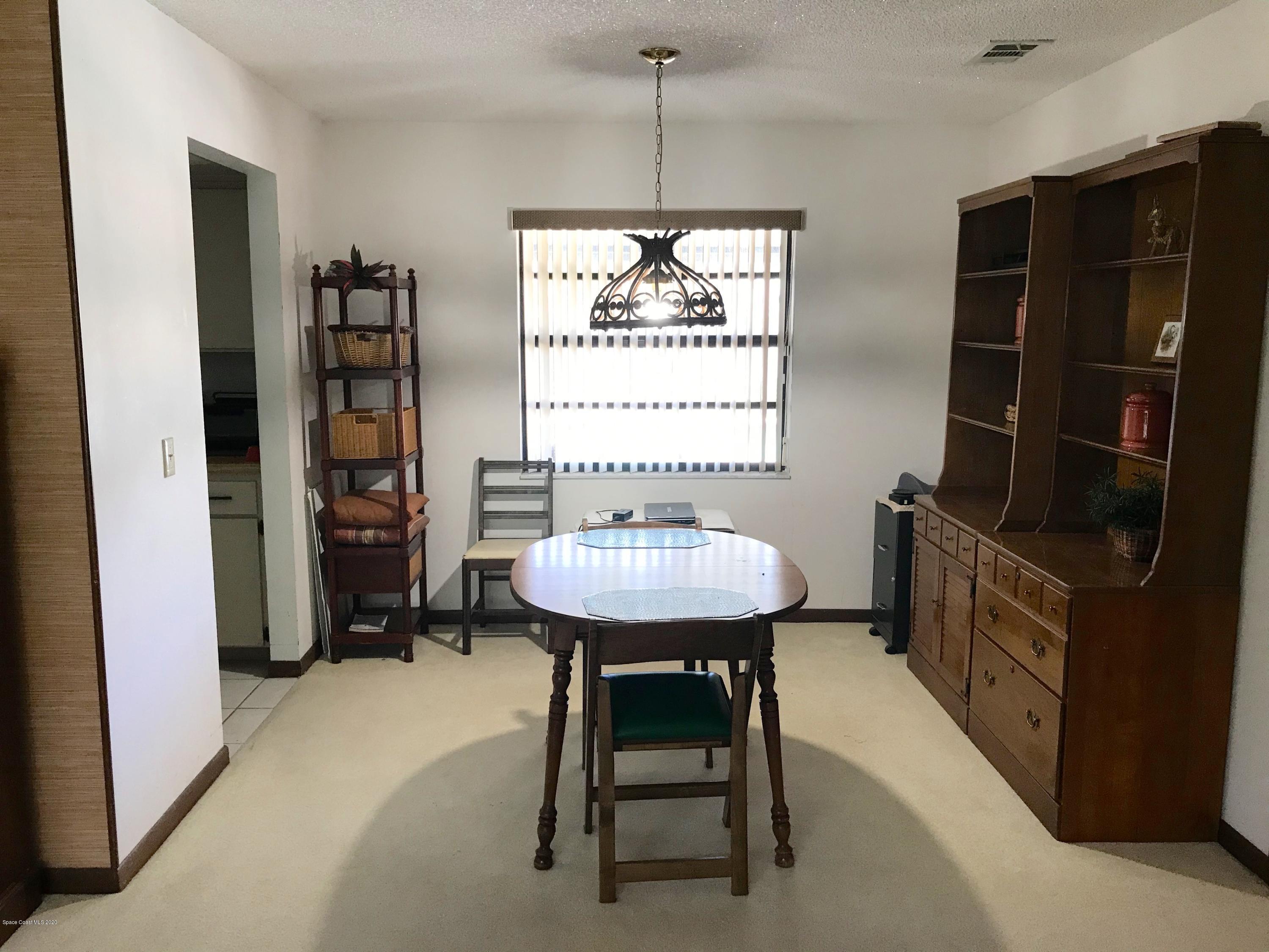 1704 Tuers Road Melbourne, FL 32935 - Photo 3 of 10 Dining