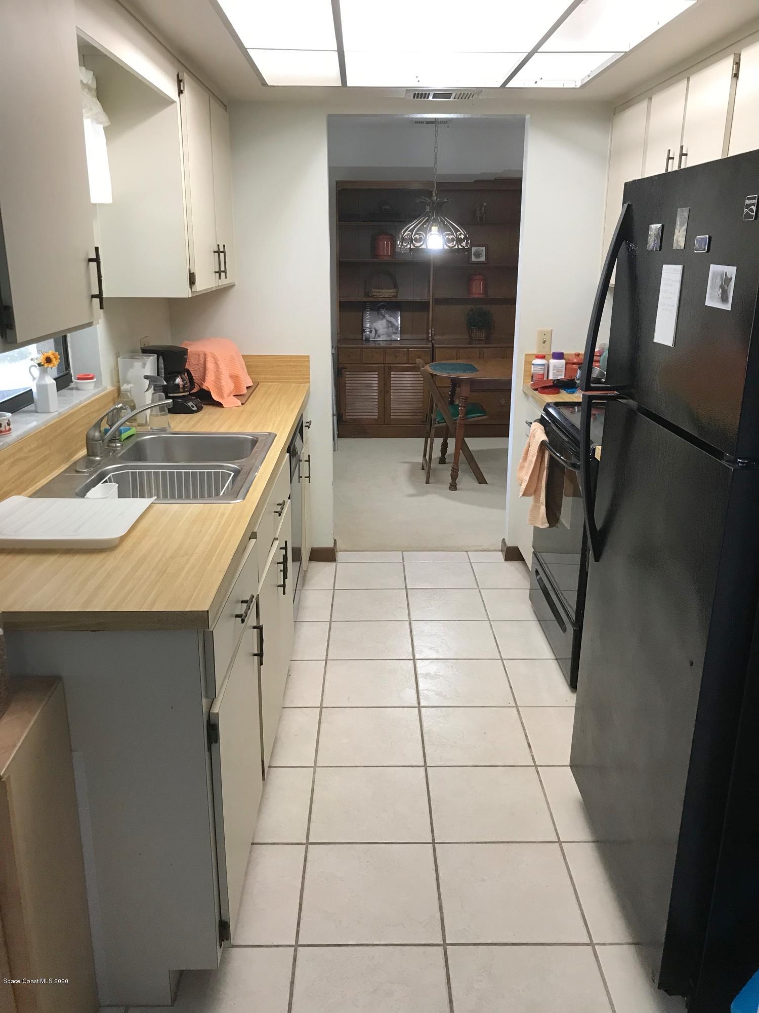 1704 Tuers Road Melbourne, FL 32935 - Photo 4 of 10 Kitchen1