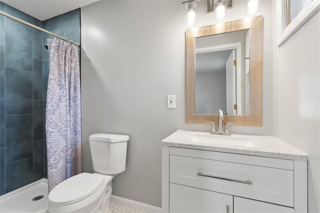 4309 Grandview Road Kansas City, MO 64137 - Photo 19 of 34