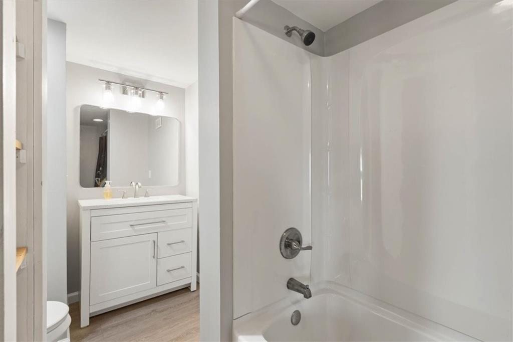 4309 Grandview Road Kansas City, MO 64137 - Photo 22 of 34