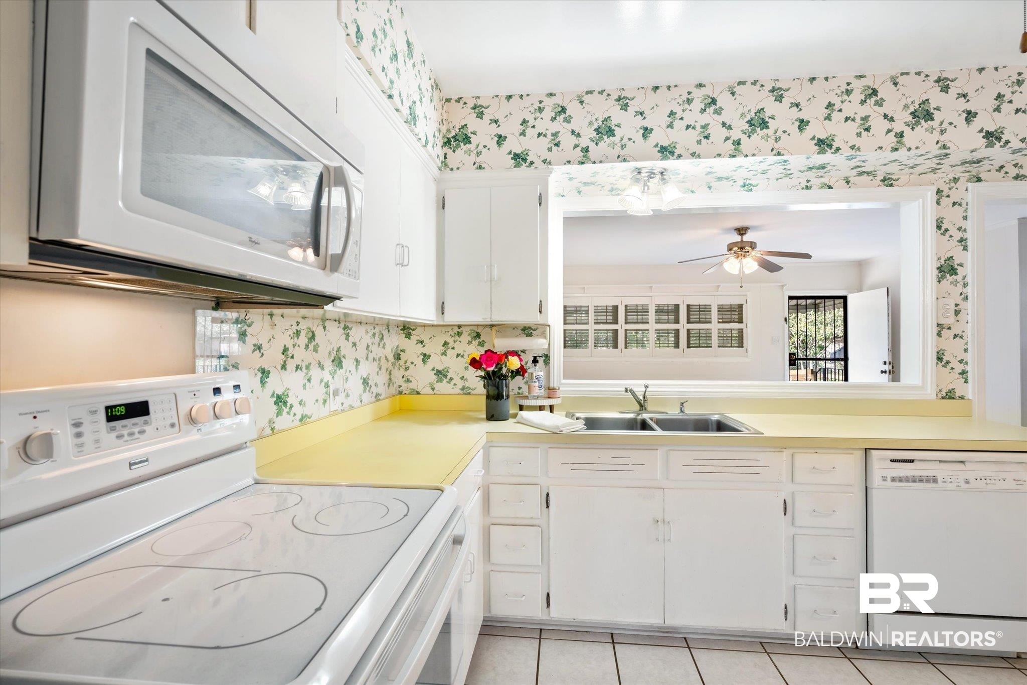 16 East Chadwick Drive Mobile, AL 36606 - Photo 6 of 19