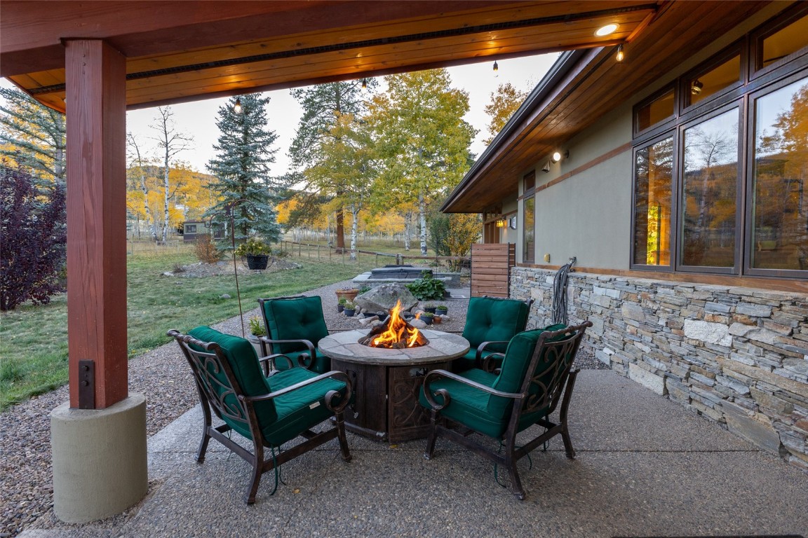 32350 Los Ranchos Road Oak Creek, CO 80467 - Photo 17 of 50