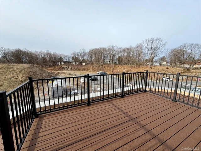 $3,310 | 17 Anya Court, Unit 301, Poughkeepsie, NY 12603