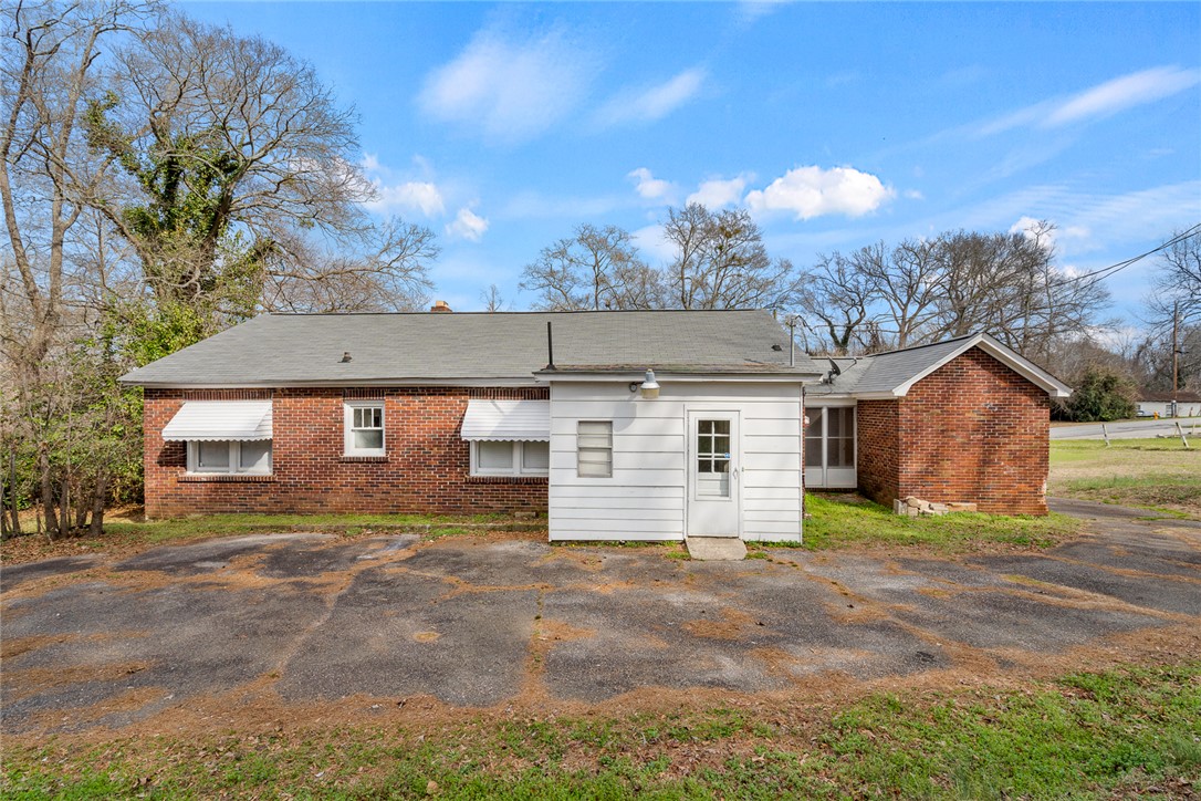 113 Brookside Circle Belton, SC 29627 - Photo 31 of 34