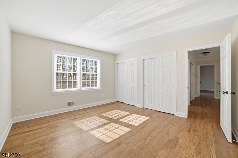 50 Pinewood Crescent Berkeley Heights, NJ 07922 - Photo 27 of 41