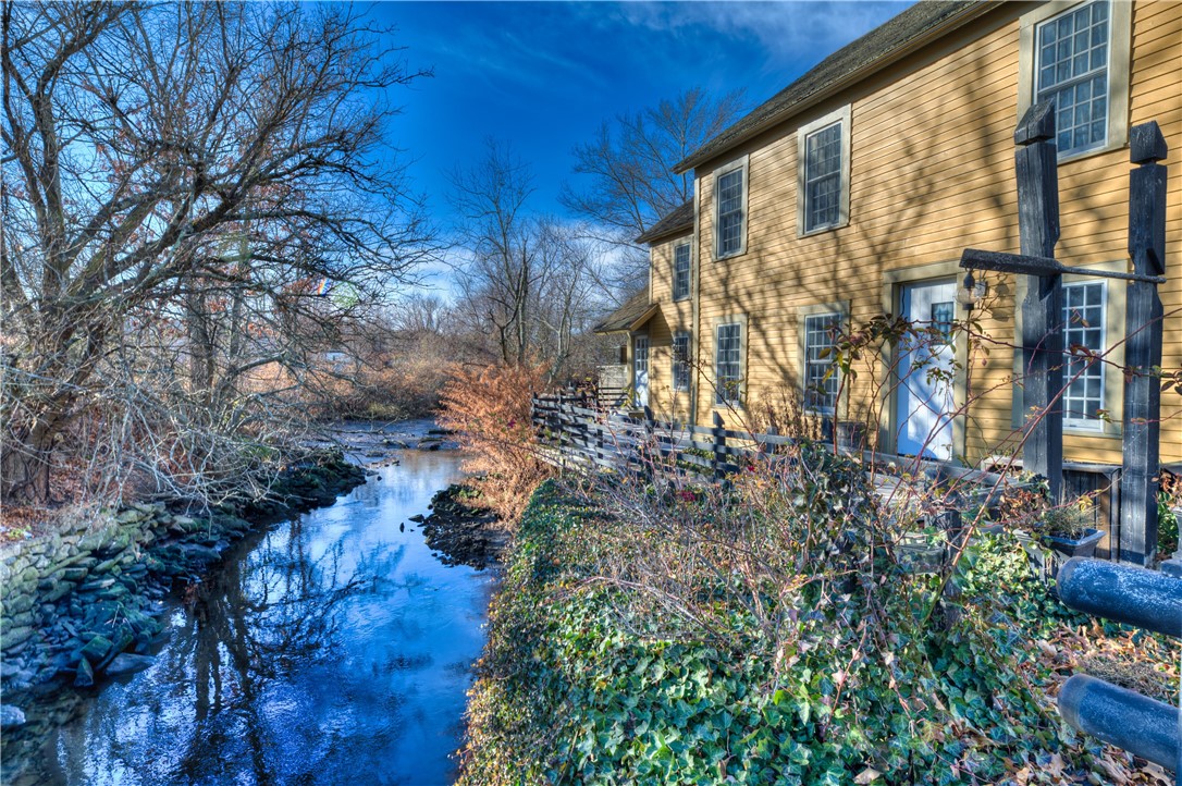 3351 Post Road Warwick, RI 02886 - Photo 2 of 21 Gallery Image 2