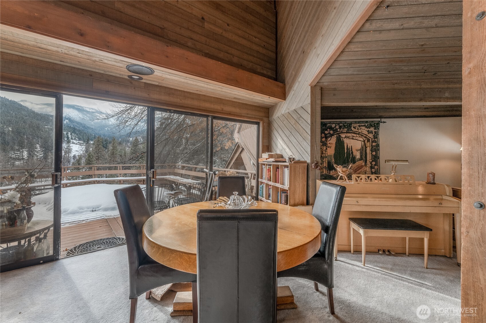 2215 Hampton Road, Unit 1 Wenatchee, WA 98801 - Photo 15 of 32 Gallery Image 15