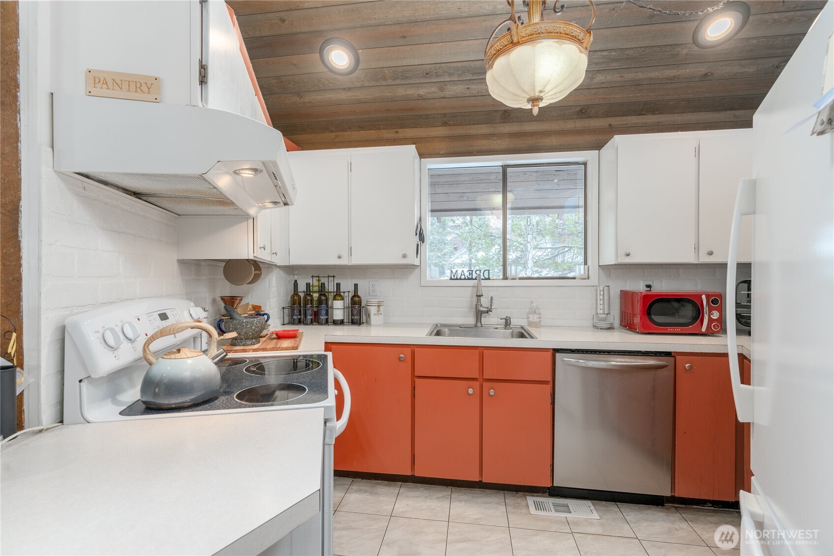 2215 Hampton Road, Unit 1 Wenatchee, WA 98801 - Photo 18 of 32 Gallery Image 18