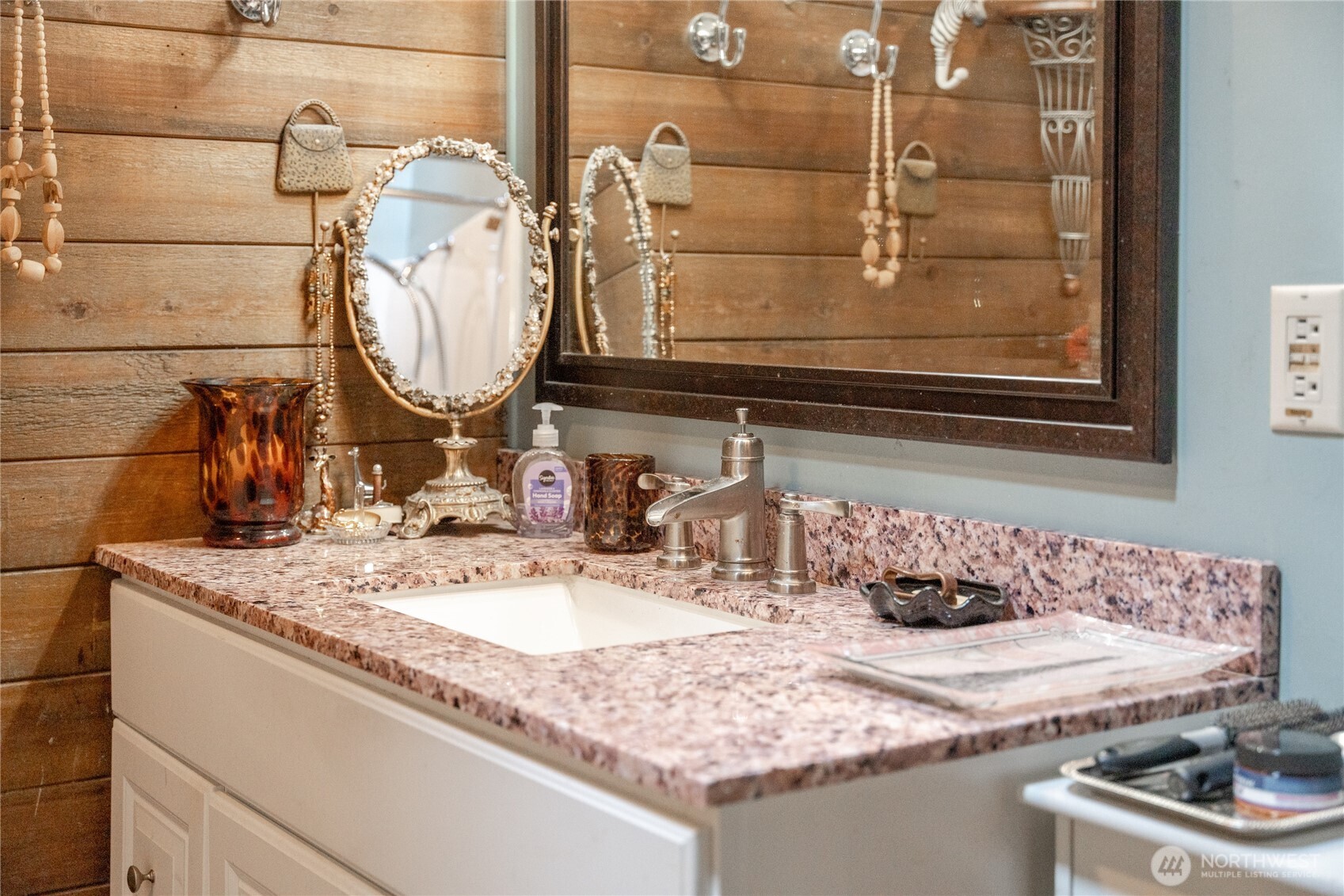 2215 Hampton Road, Unit 1 Wenatchee, WA 98801 - Photo 26 of 32 Gallery Image 26