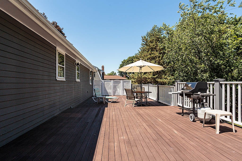 25 Riverside Drive Reading, MA 01867 - Photo 9 of 29 Gallery Image 9