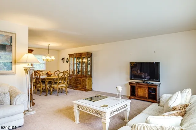 $4,500 | 27 Homer Street, Parsippany, NJ 07054