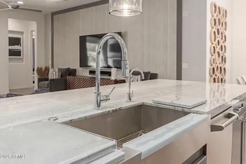 $1,299,000 | 22943 North 73rd Way, Scottsdale, AZ 85255