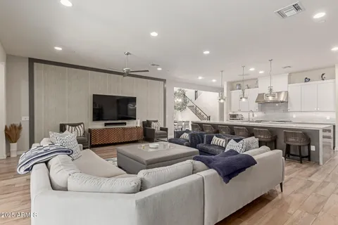 $1,299,000 | 22943 North 73rd Way, Scottsdale, AZ 85255