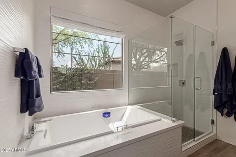 $1,299,000 | 22943 North 73rd Way, Scottsdale, AZ 85255