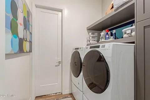 $1,299,000 | 22943 North 73rd Way, Scottsdale, AZ 85255