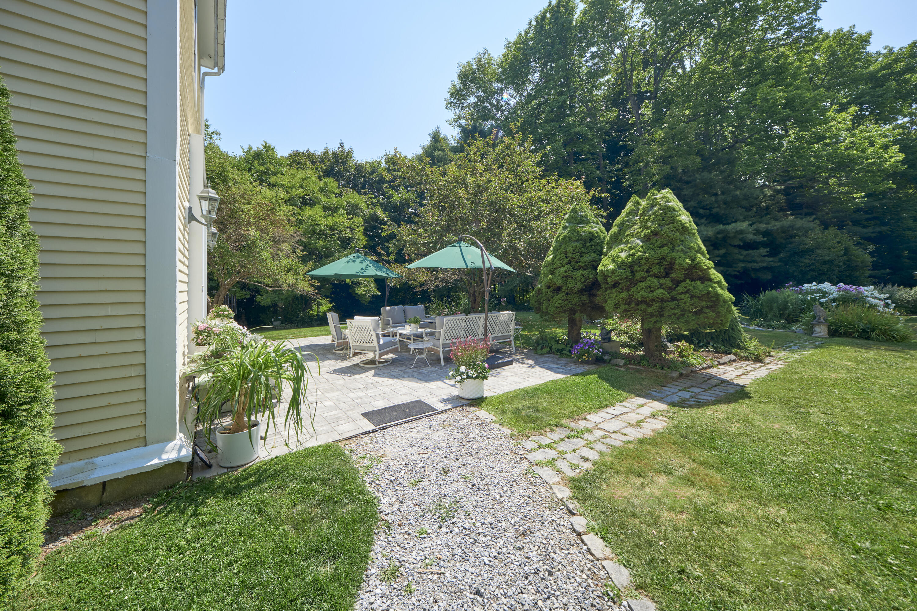 208 High Street Belfast, ME 04915 - Photo 45 of 49 98- 208 High Street - Belfast - FL - JAC