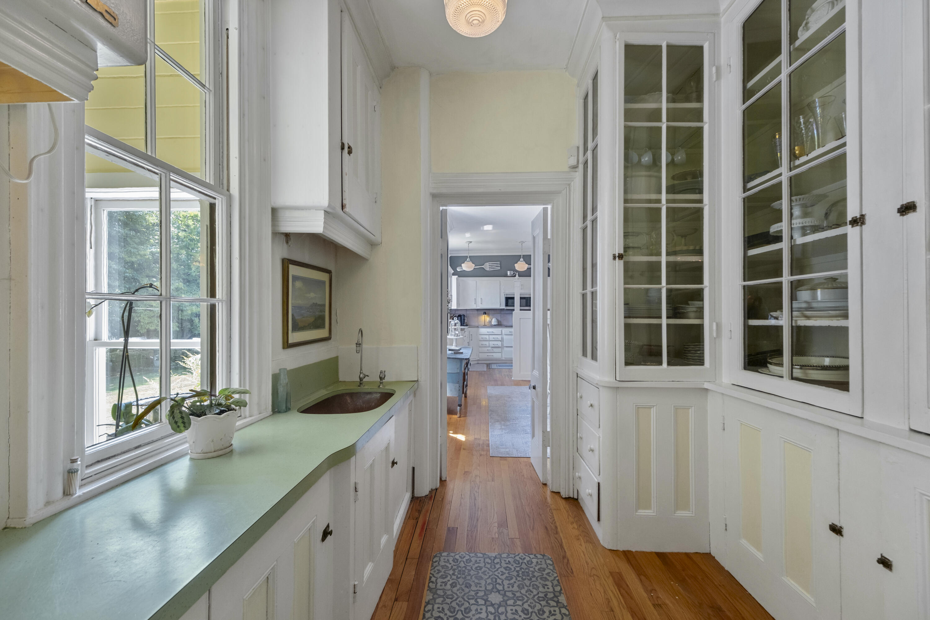 208 High Street Belfast, ME 04915 - Photo 8 of 49 68- 208 High Street - Belfast - FL - JAC