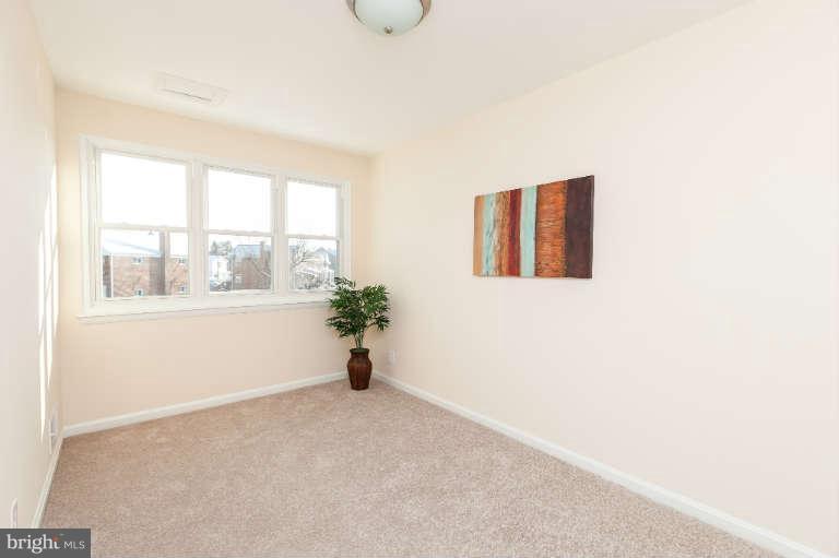 7407 Berkshire Road Baltimore, MD 21224 - Photo 21 of 30 Bedroom