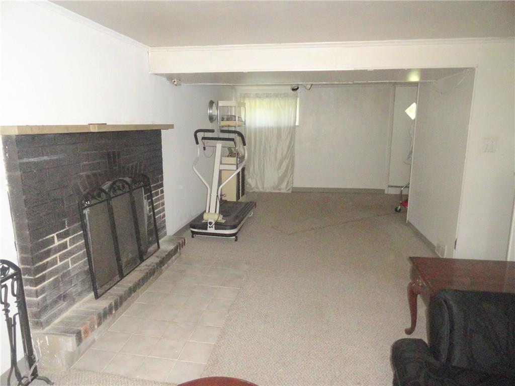 2104 Middle Road Glenshaw, PA 15116 - Photo 17 of 24 Gallery Image 17