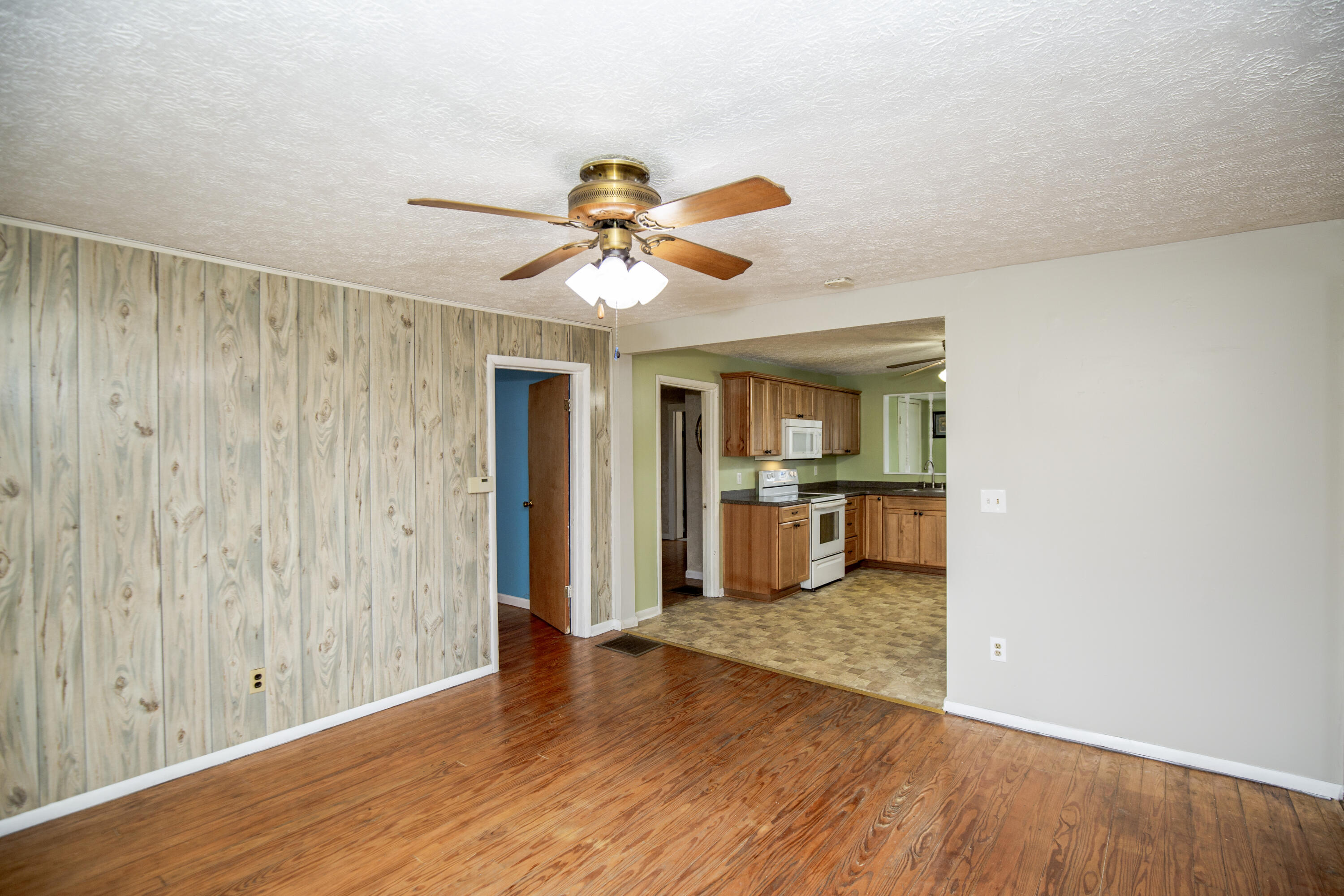 12268 Riggs Road Independence, KY 41051 - Photo 8 of 43