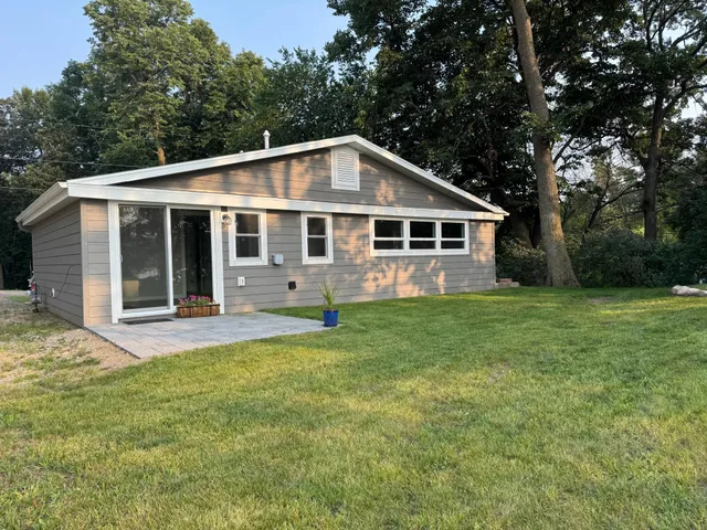 $479,000 | 15216 East Munson Drive, Detroit Lakes, MN 56501