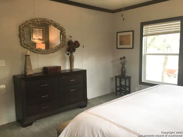 $1,950 | 368 Northlake Drive, Lakehills, TX 78063