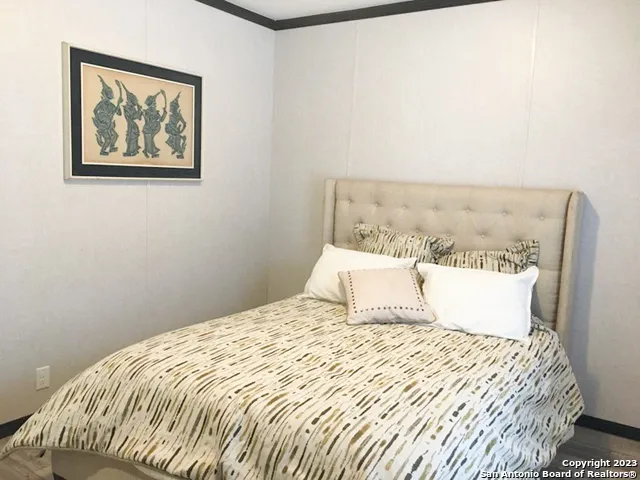 $1,950 | 368 Northlake Drive, Lakehills, TX 78063