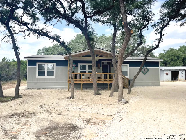 $1,950 | 368 Northlake Drive, Lakehills, TX 78063