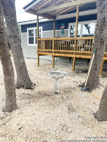 $1,950 | 368 Northlake Drive, Lakehills, TX 78063