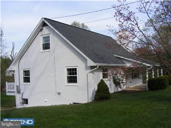 203 Coldstream Road Phoenixville, PA 19460 - Photo 3 of 12 Gallery Image 3