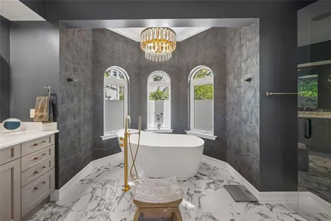 $4,675,000 | 1451 Rebecca Lane, Sarasota, FL 34231