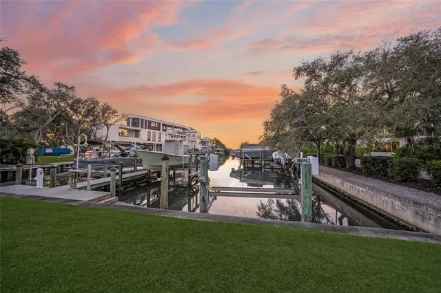 $4,675,000 | 1451 Rebecca Lane, Sarasota, FL 34231