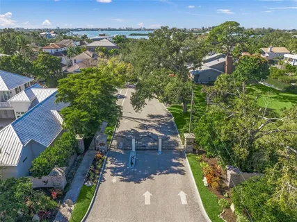$4,675,000 | 1451 Rebecca Lane, Sarasota, FL 34231