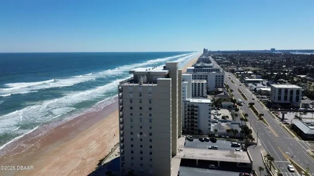 $149,000 | 55 Vining Court, Unit 1040, Ormond Beach, FL 32176