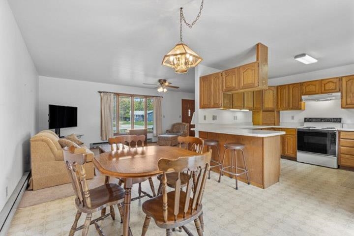 3801 Whitefish Bay Road Sturgeon Bay, WI 54235 - Photo 13 of 36