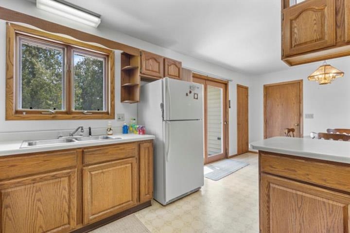 3801 Whitefish Bay Road Sturgeon Bay, WI 54235 - Photo 16 of 36