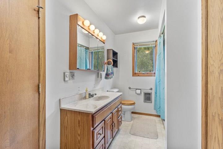 3801 Whitefish Bay Road Sturgeon Bay, WI 54235 - Photo 17 of 36