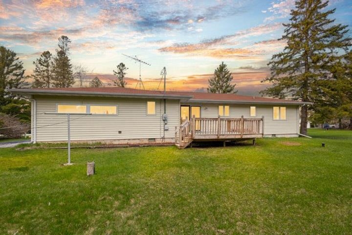 3801 Whitefish Bay Road Sturgeon Bay, WI 54235 - Photo 30 of 36