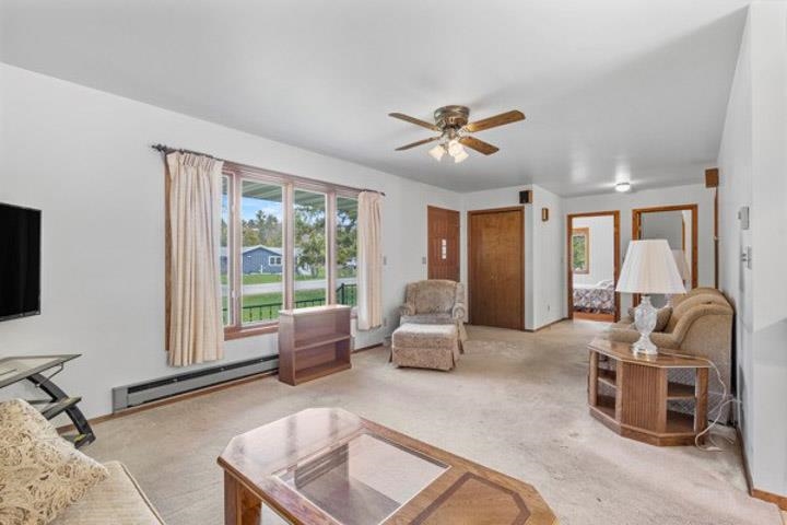 3801 Whitefish Bay Road Sturgeon Bay, WI 54235 - Photo 10 of 36