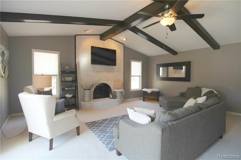 199 Stonetree Circle Rochester Hills, MI 48309 - Photo 9 of 26