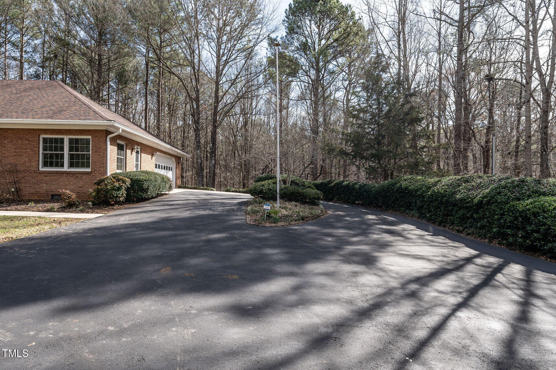 471 Log Barn Road Pittsboro, NC 27312 - Photo 43 of 44 040-1920x1080-driveway
