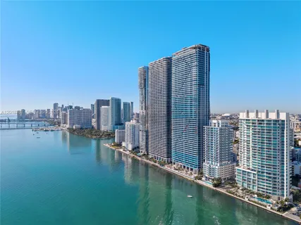 $1,950,000 | 700 Northeast 24th Street, Unit 5206, Miami, FL 33137