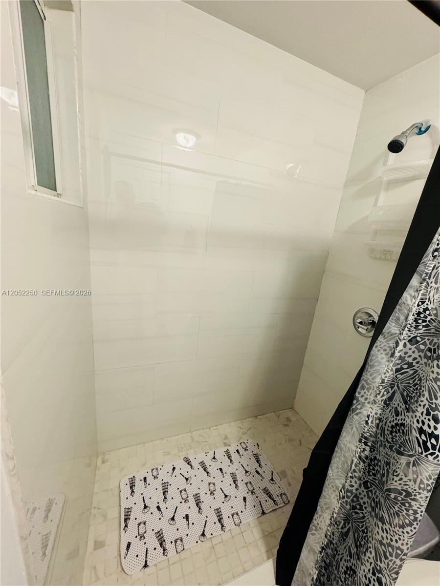 1520 Southwest 22nd Avenue Miami, FL 33145 - Photo 15 of 25