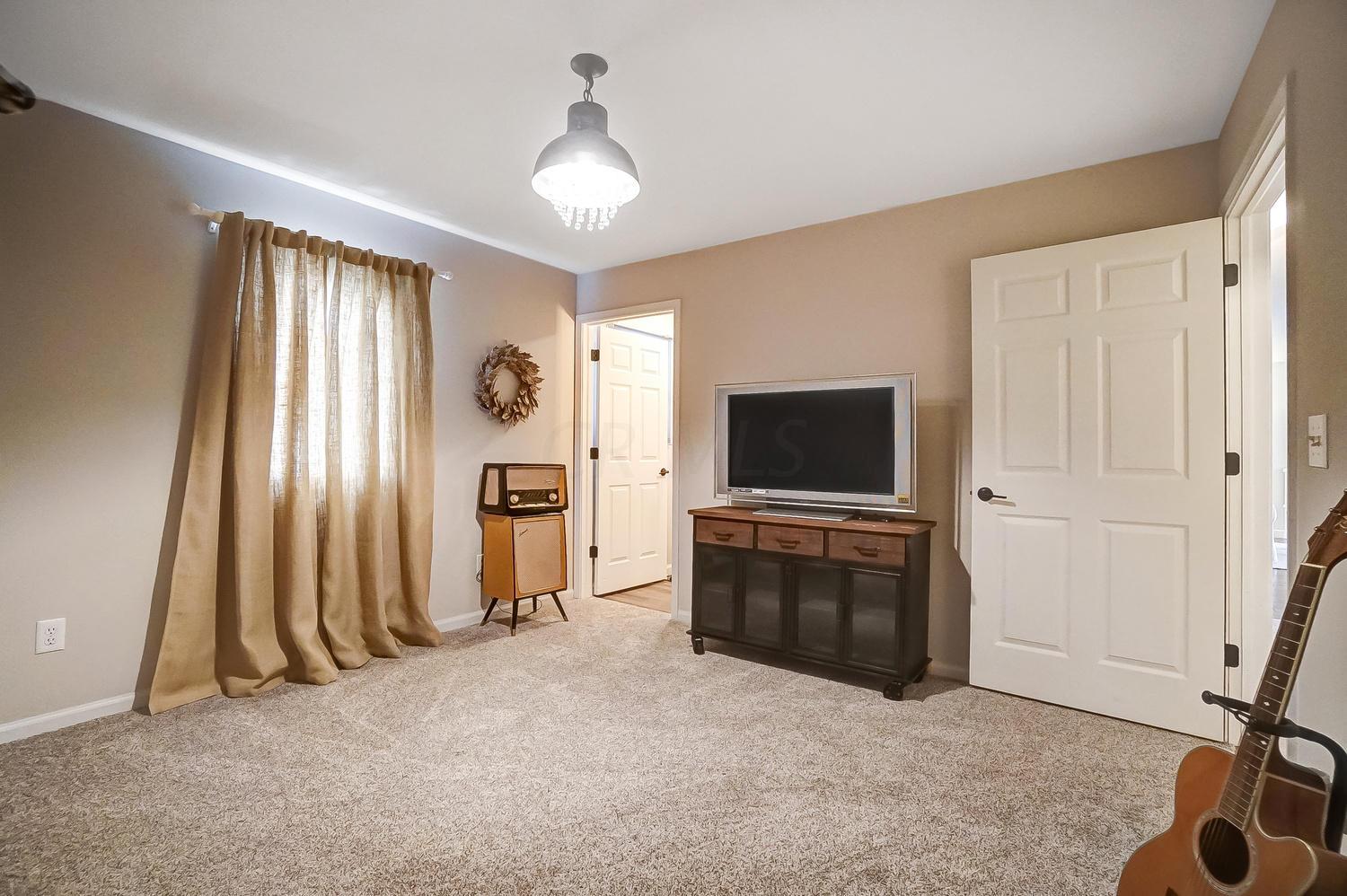 4632 Pleasant Valley Road Southwest Lancaster, OH 43130 - Photo 24 of 39
