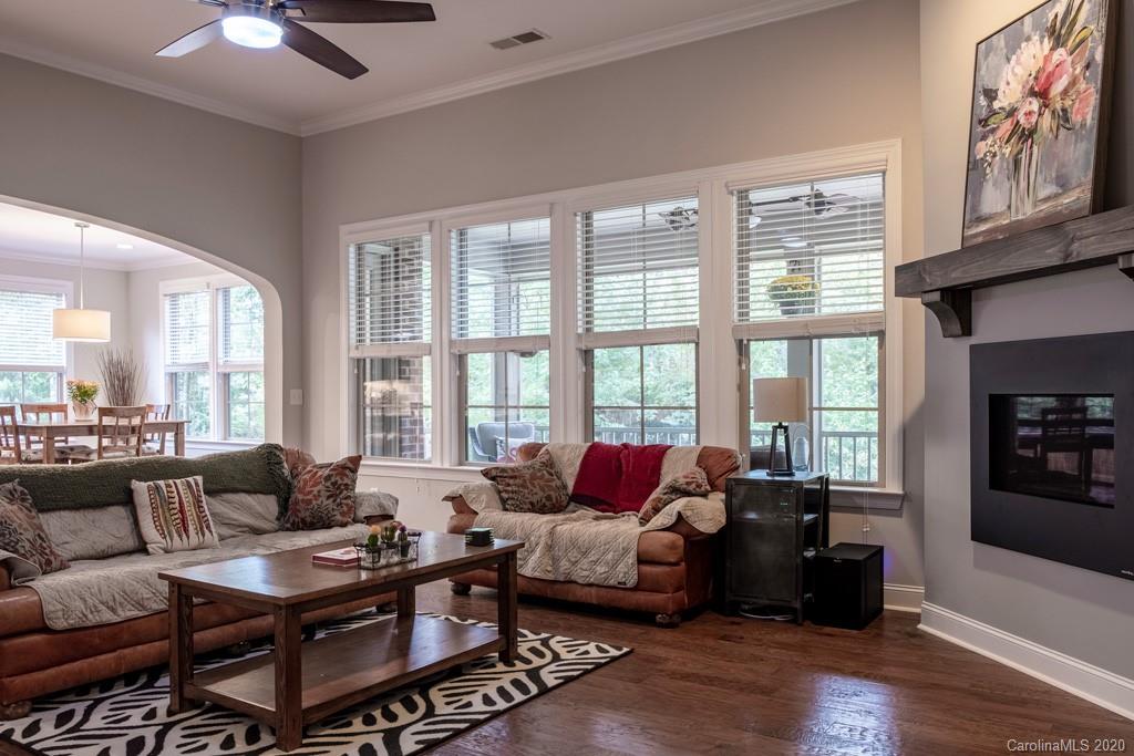 963 Castlewatch Drive Fort Mill, SC 29708 - Photo 4 of 48