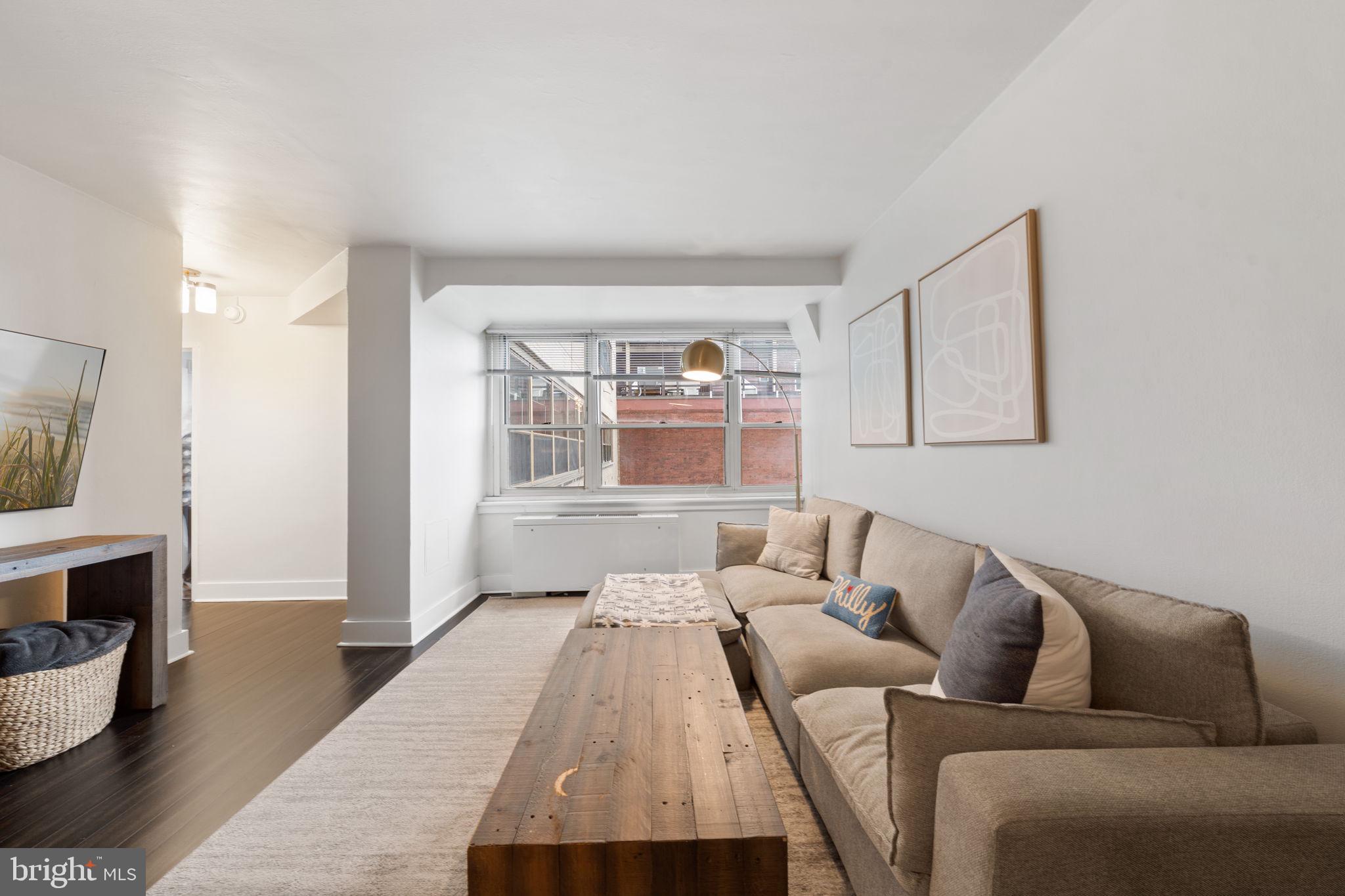 1810 Rittenhouse Square, Unit 610 Philadelphia, PA 19103 - Photo 8 of 32