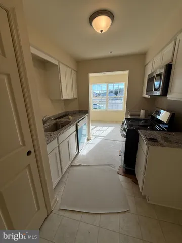 $334,900 | 820 Wembley Drive, Unit 3D, Hampstead, MD 21074