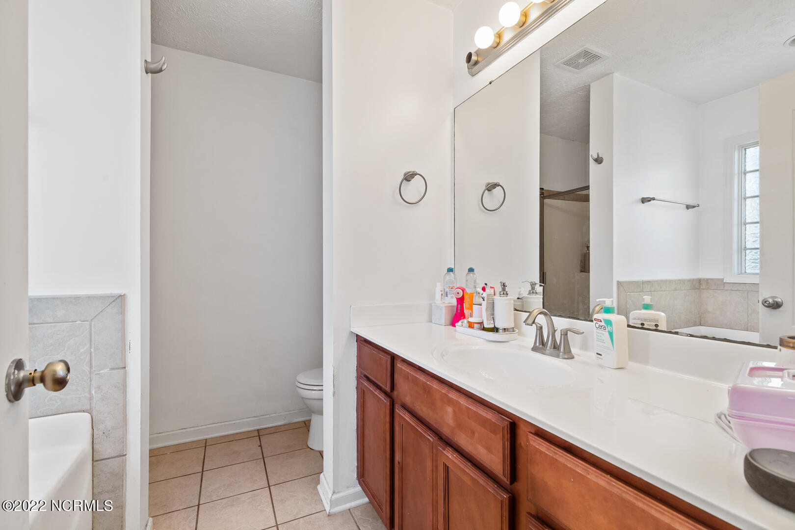 240 Merin Height Road Jacksonville, NC 28546 - Photo 22 of 32 21